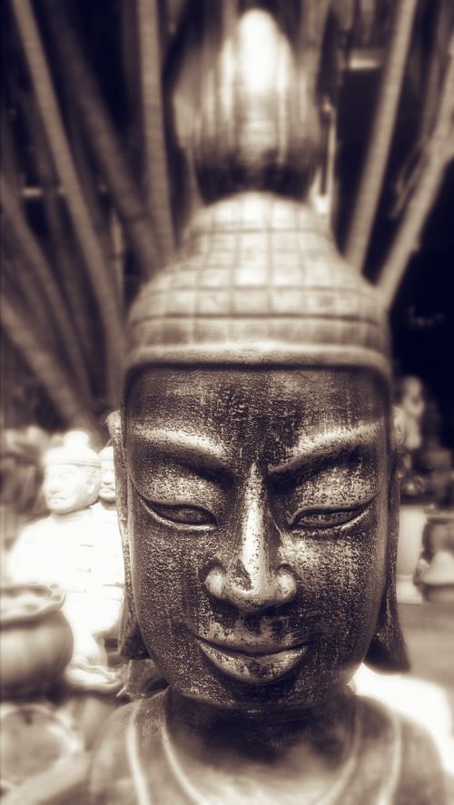 statue vietnamese culture