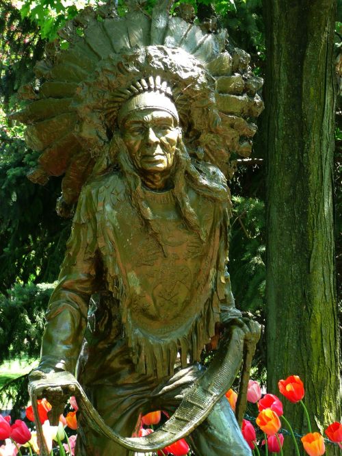 statue native american indian