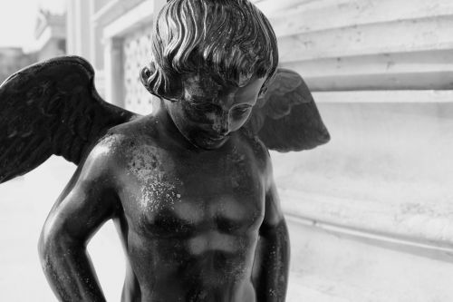 statue angel black and white