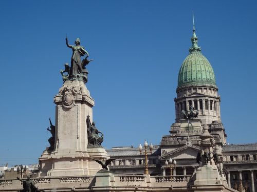 statue dome buenos aires