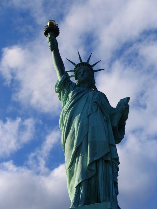 statue of liberty symbol freedom