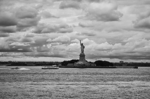 statue of liberty new york city manhattan