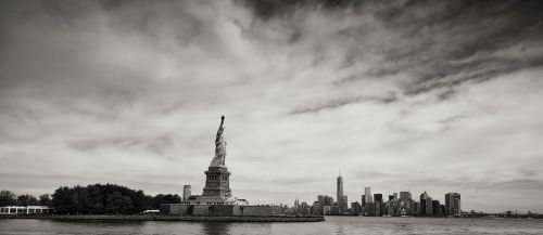 statue of liberty liberty island new york