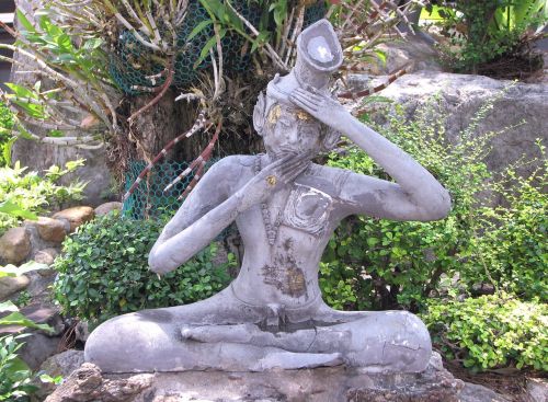 statue rue-si datton thai traditional medicine wat pho