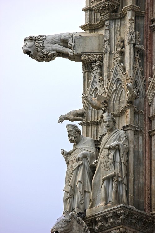 statues  gothic  bestiary