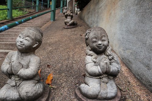 statute  pray  thailand