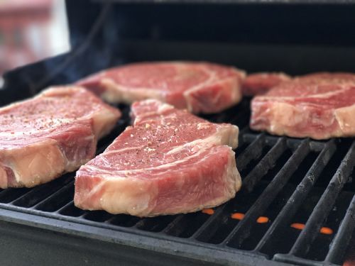 steaks meat bbq