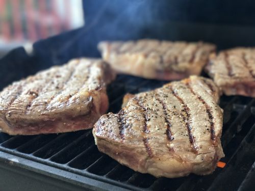 steaks meat bbq