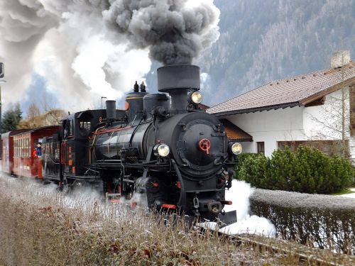 steam train railway line