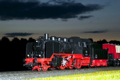 steam locomotive  locomotive  night photograph