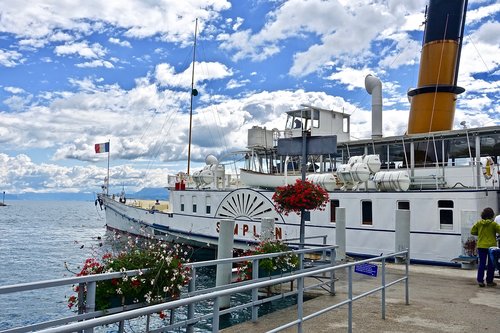 steamer  paddle boat  travel