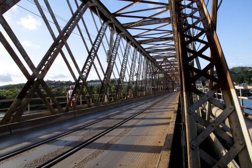 steel bridge transport