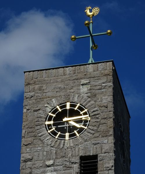 steeple clock building