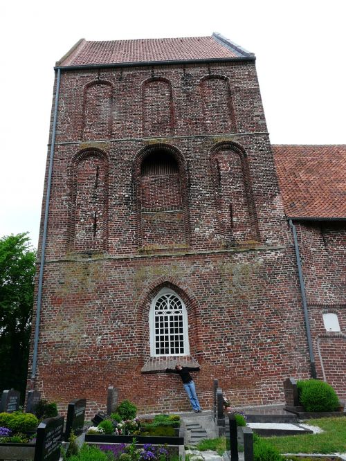 steeple church askew