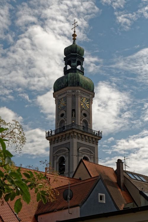 steeple freising building