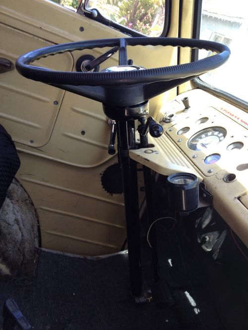 steering wheel steering column dashboard