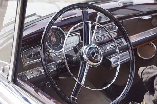 steering wheel  old auto  monument
