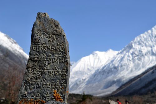 himalayas nepal stone