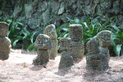 stone sculpture statue