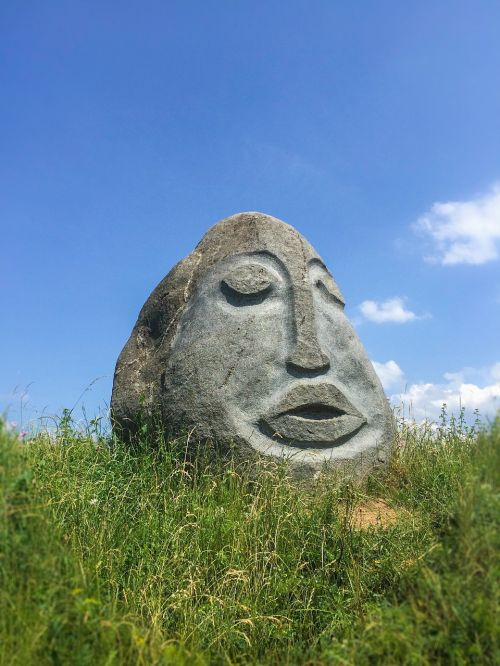 stone face blue