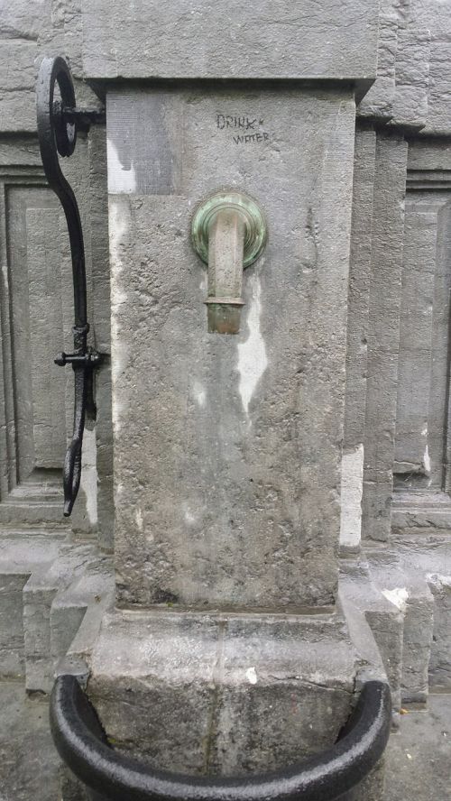 stone pump belgium