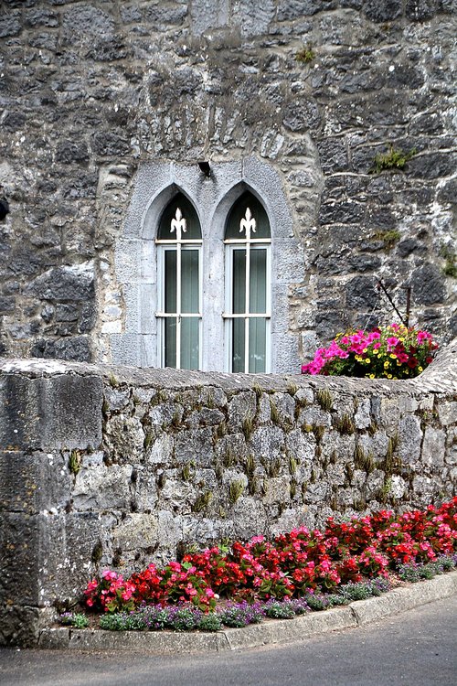 stone  wall  window