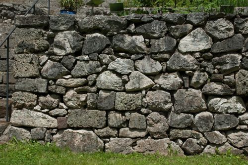stone wall wall garden