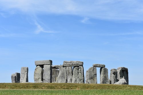 stonehenge  england  uk