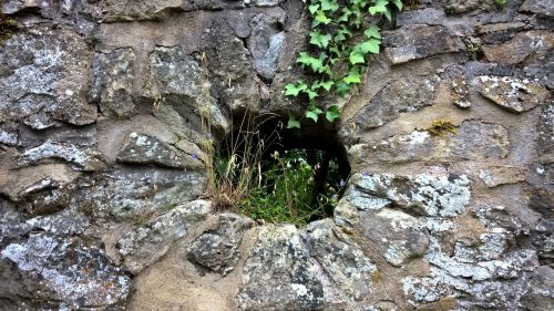stones wall hole