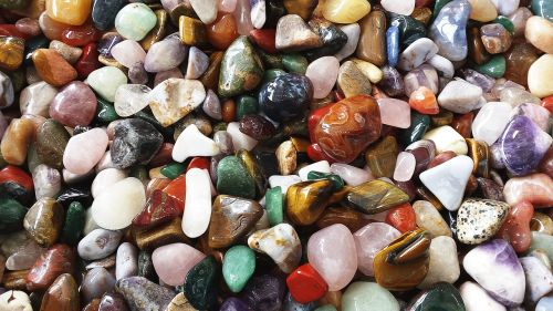 stones colorful deco