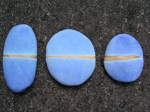 stones art blue