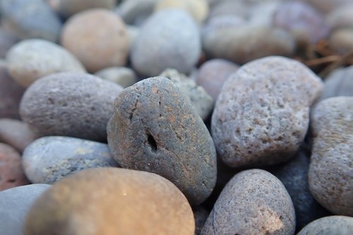 stones  dry  hard