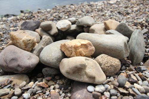 stones water stone
