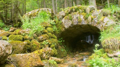 stones ruins foam