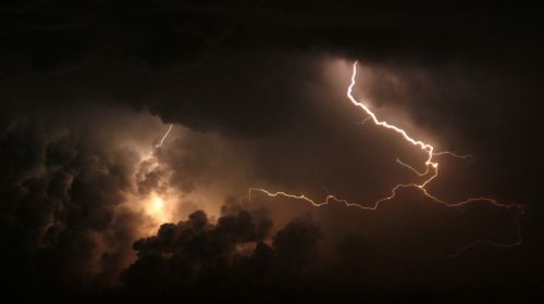 storm light lightning storm