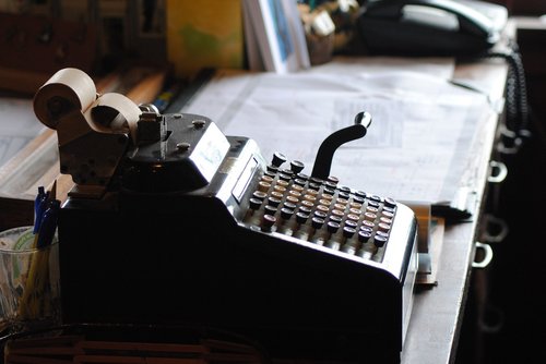 storytelling  typewriter  vintage
