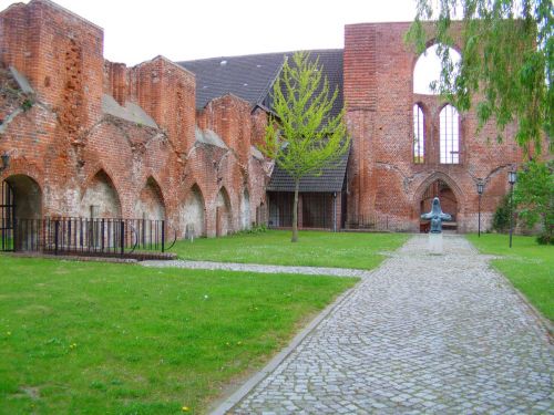 stralsund baltic sea building