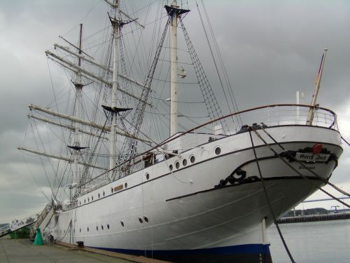 stralsund gorch fock baltic sea