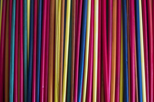 straw tinker colorful