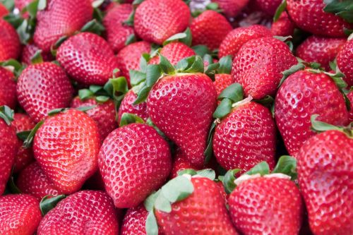 strawberries fruit healthy