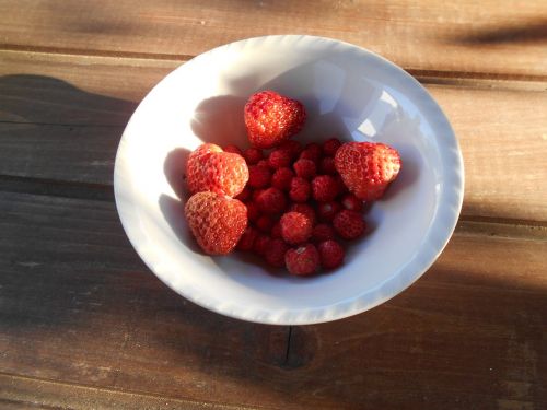 strawberries red food