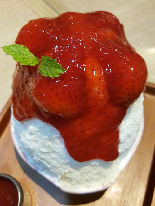 strawberry sweet fruit