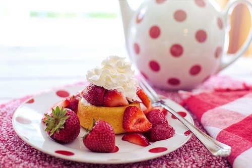 strawberry shortcake  dessert  summer