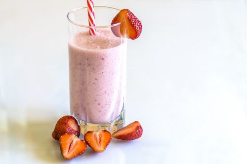 strawberry smoothie kefir the drink