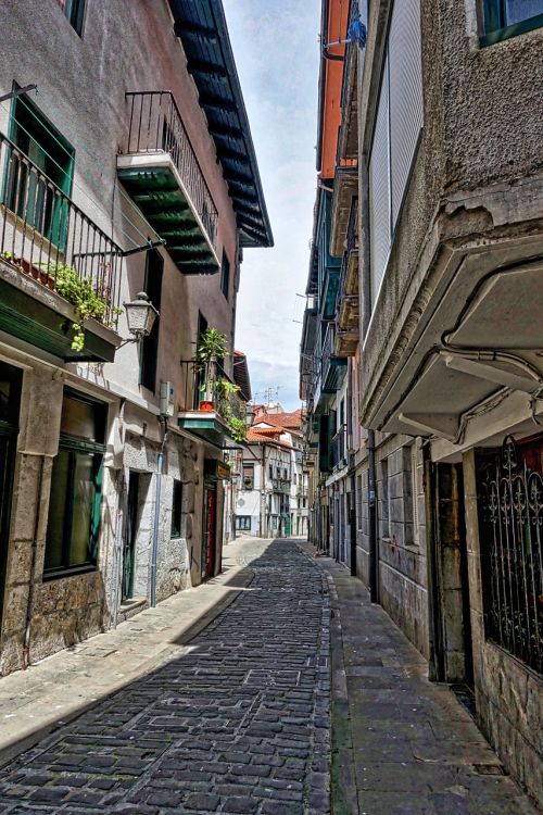 street narrow old
