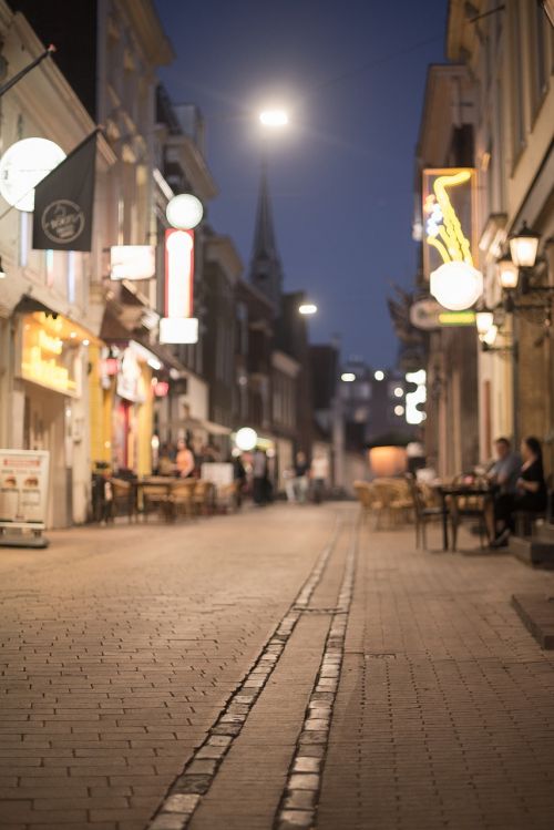 street scene light