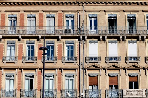 street  window  toulouse