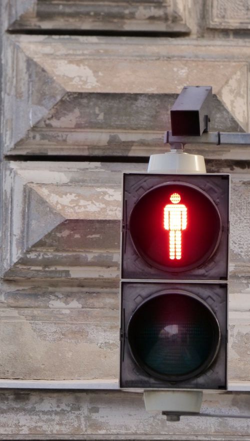 street light red light signaling