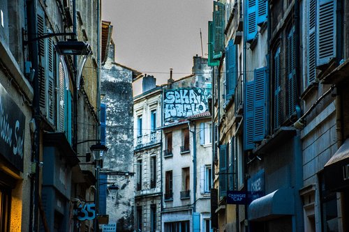 street scene  bouches-du-rhône  europe