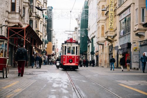 streetcar trolley streets